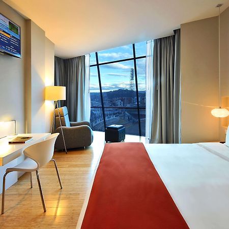 ทริป บาย วินด์แฮม กูเอนกา ซาอีร์ Hotel กูเอ็งกา ภายนอก รูปภาพ