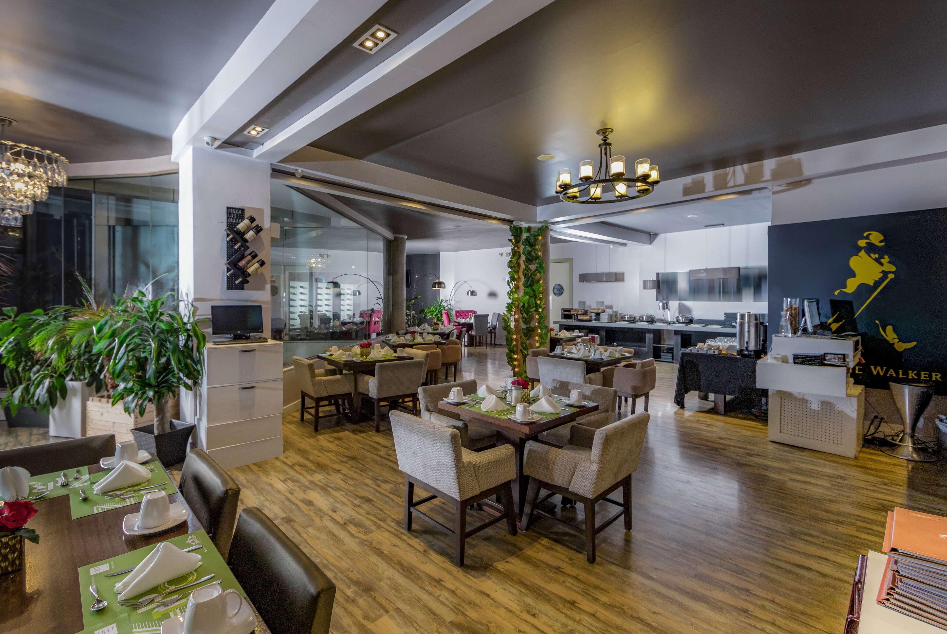 ทริป บาย วินด์แฮม กูเอนกา ซาอีร์ Hotel กูเอ็งกา ภายนอก รูปภาพ